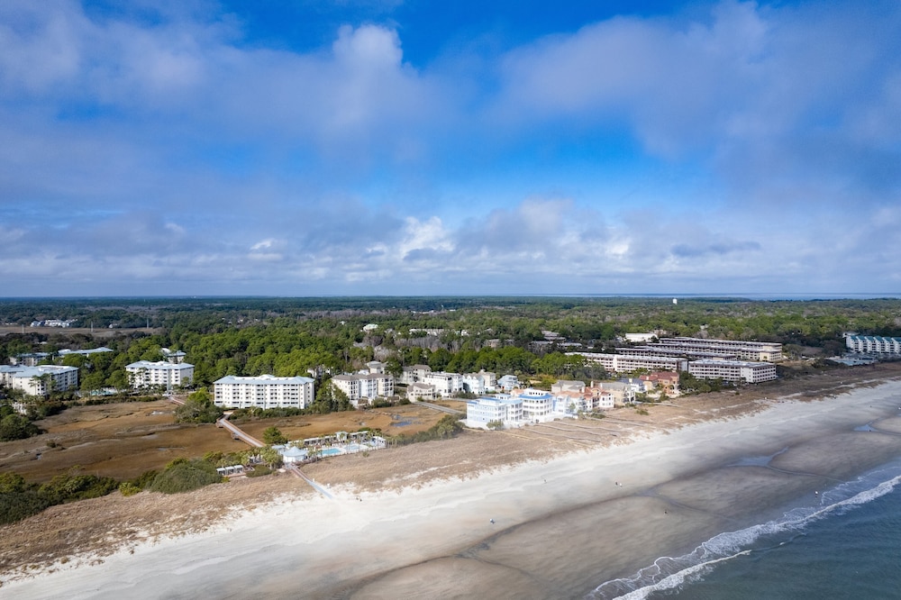 Sleeps 24! Priv Beach Boardwalk, Pool, Ocean View 24 Bradley Cir by Avantstay view 5