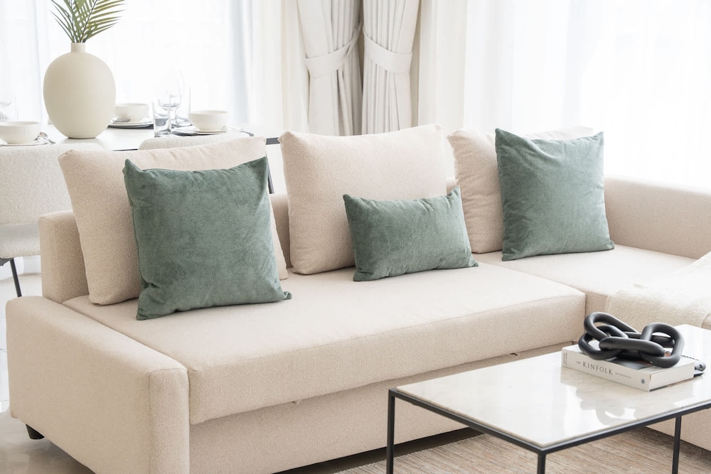 1 Bedroom and Situated Near Burj Khalifa and Dubai Mall