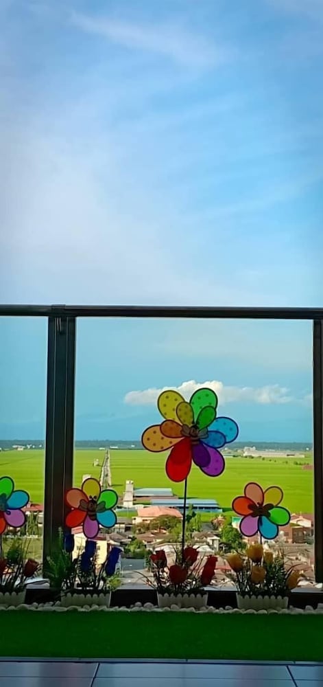 Windmill Cartoon at Sunrise Homestay photo 7