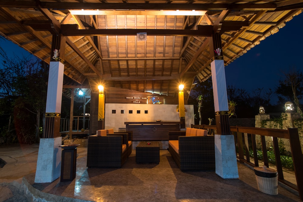 D'Byas Beach Club and Villa view 2