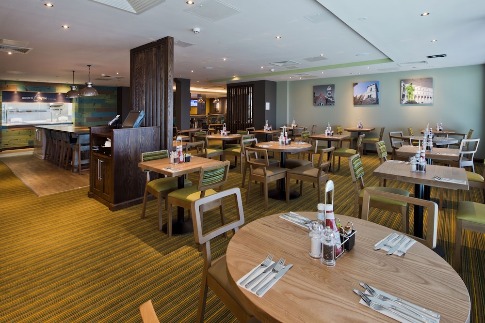 Premier Inn Cheltenham Town Centre, Foto 18