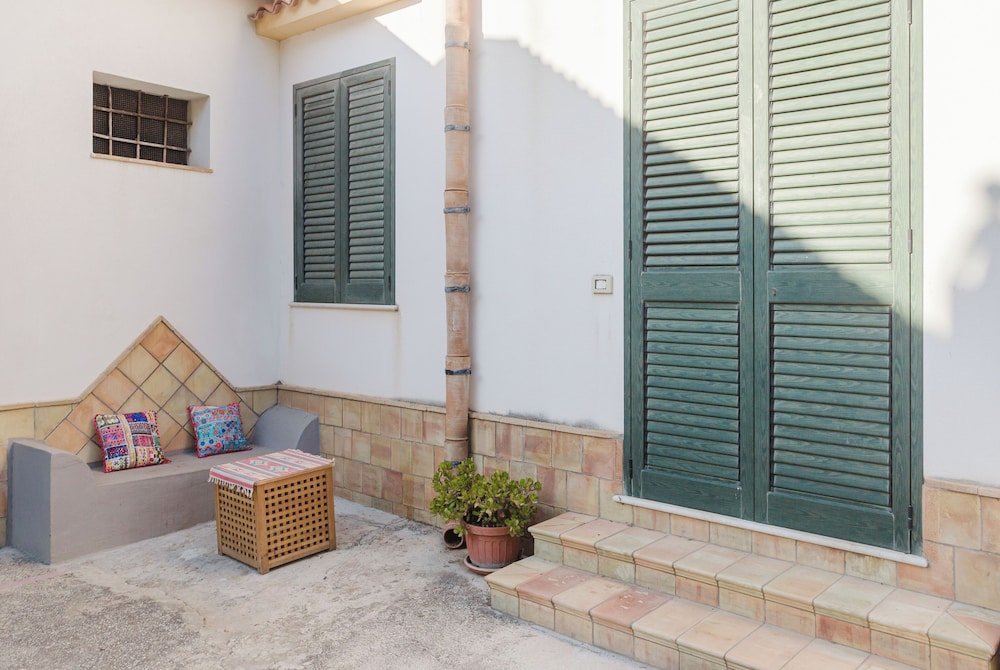 Casa Cariddi