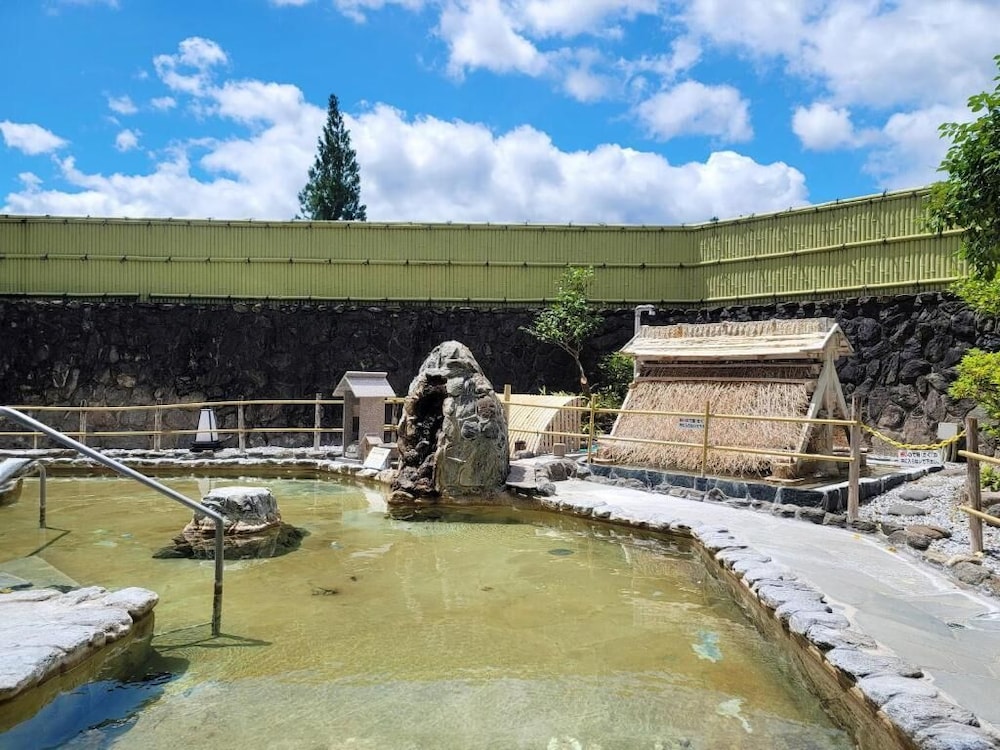 Hitaonsen Hananoki River Terrace