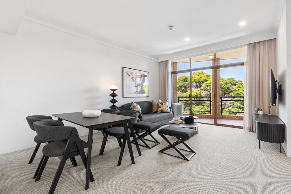 Camperdown Cozy Corner 8