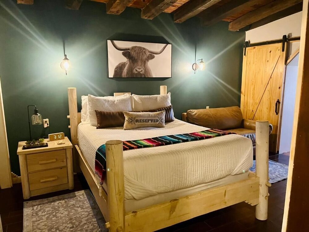 Adobe Rose Inn