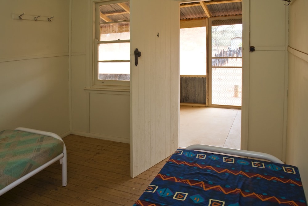 Gundabooka Cottages