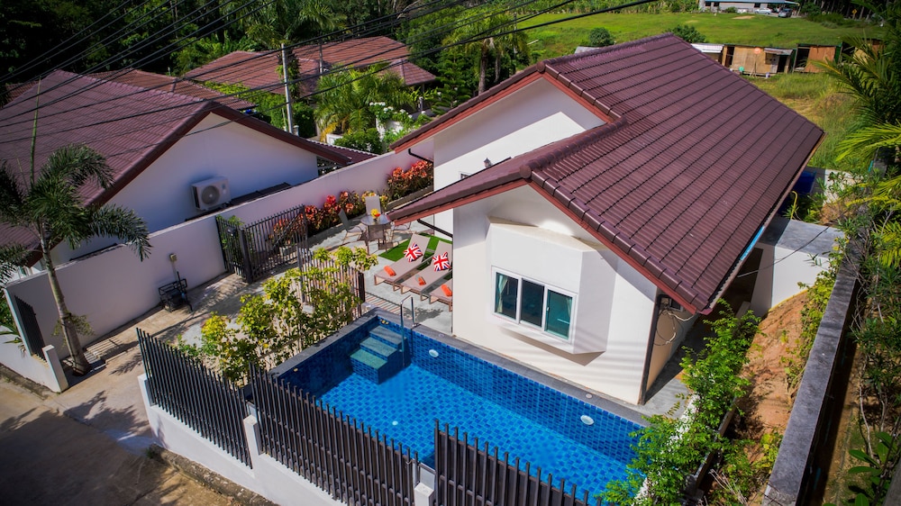 Star Private Pool Villa 2 Bedrooms in Chalong, TH