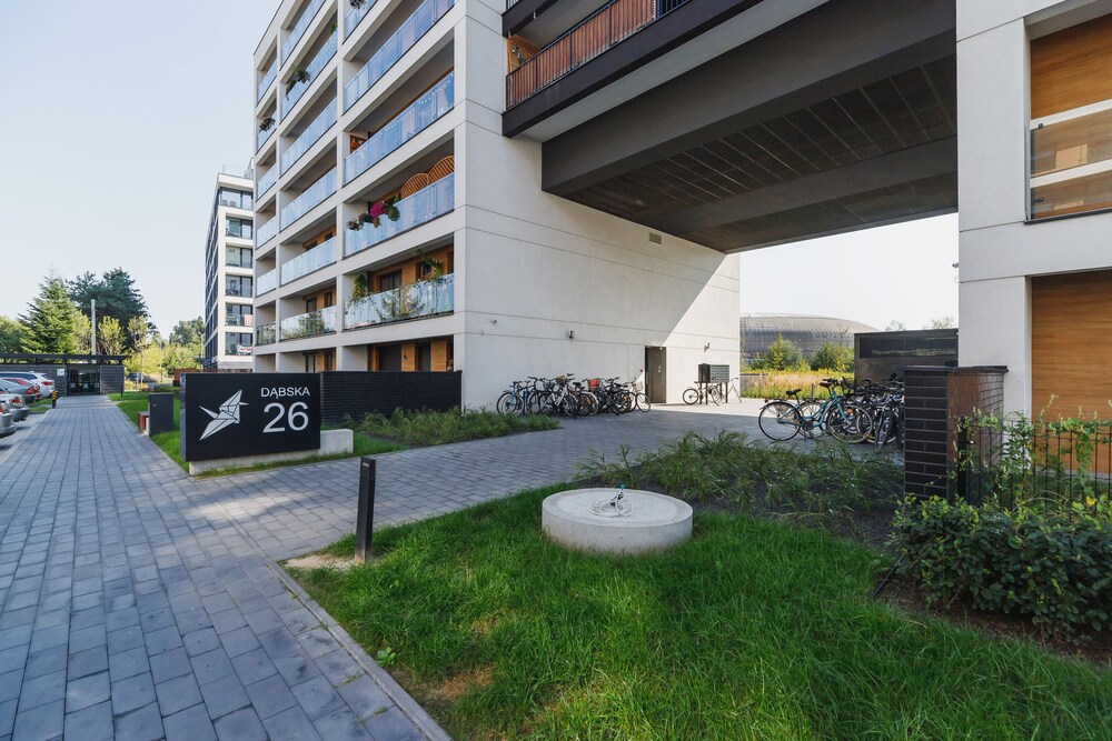 Dąbska Studio With Terrace by Renters view 4