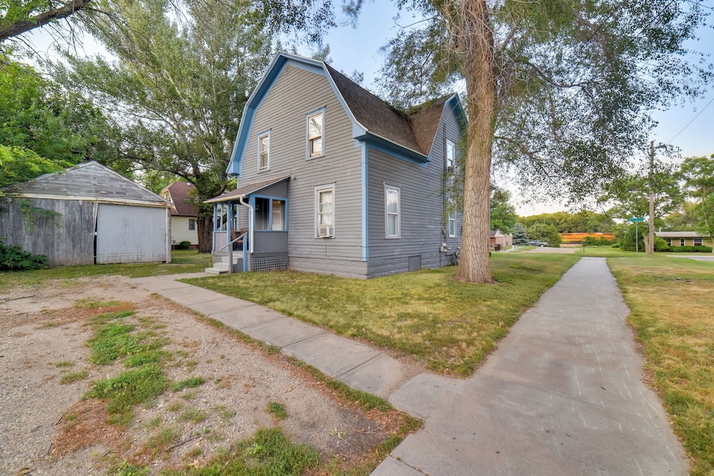 South Dakota Hideaway: Walk to Dtwn Redfield view 2