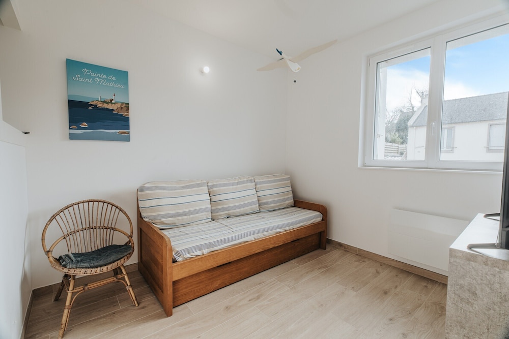 Holiday Home Just 350 m From the Long Sandy Beach