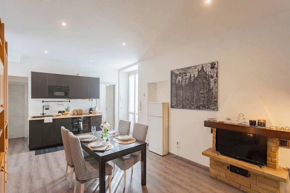 La Casa di Nino by Rent all Como