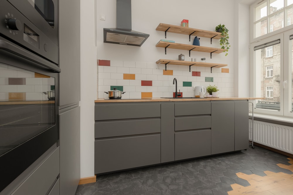 Apartment Warsaw's Praga by Renters view 4