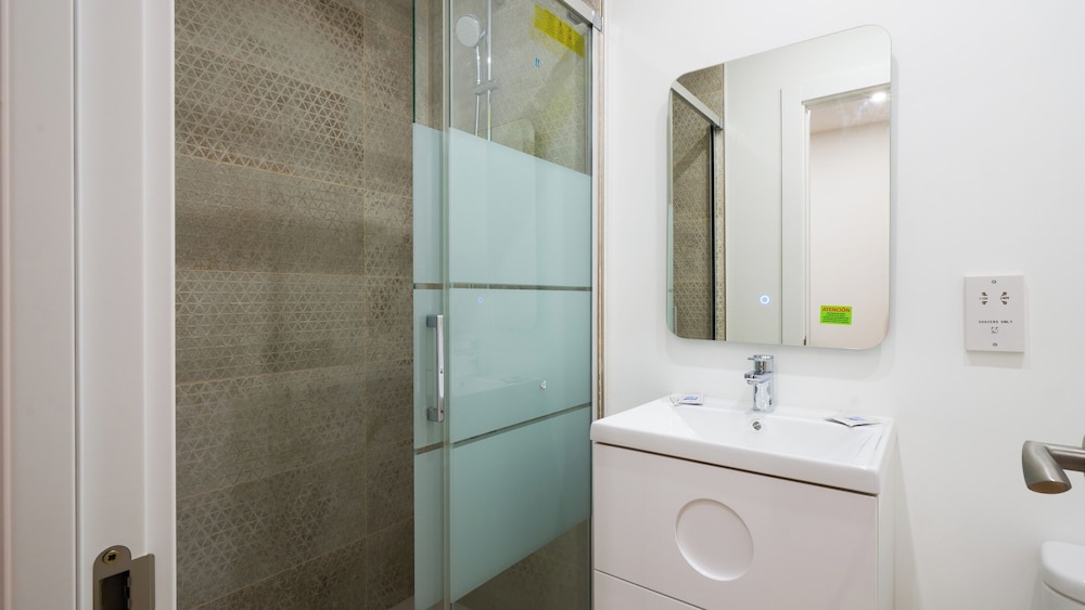 Main Street Suites-Hosted by Sweetstay