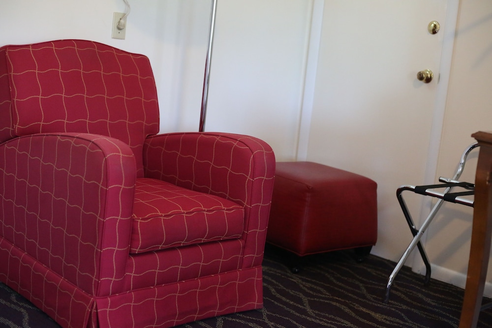 Cozy Corner Motel