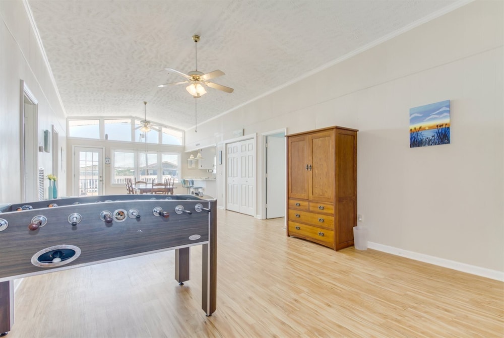 Garden City Beach House Escape! view 5