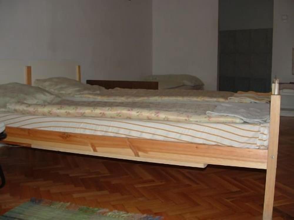 Photo 24