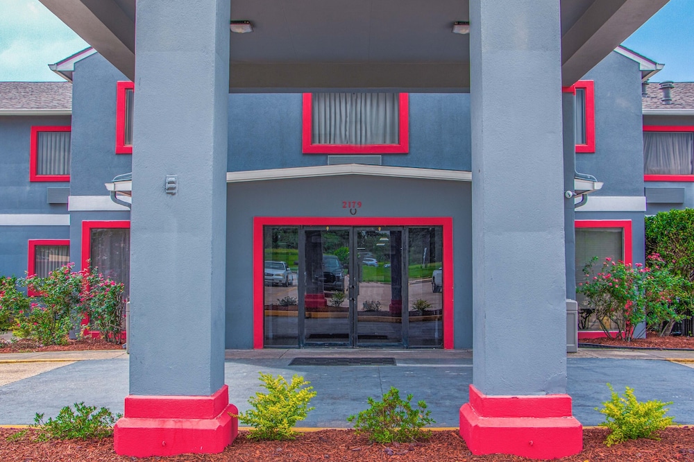 Americas Best Value Inn Donaldsonville