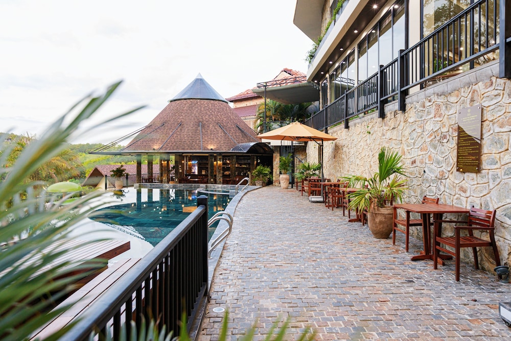 VALLEY DE MANGO VILLA