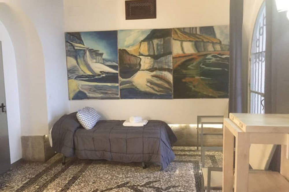 hotel room