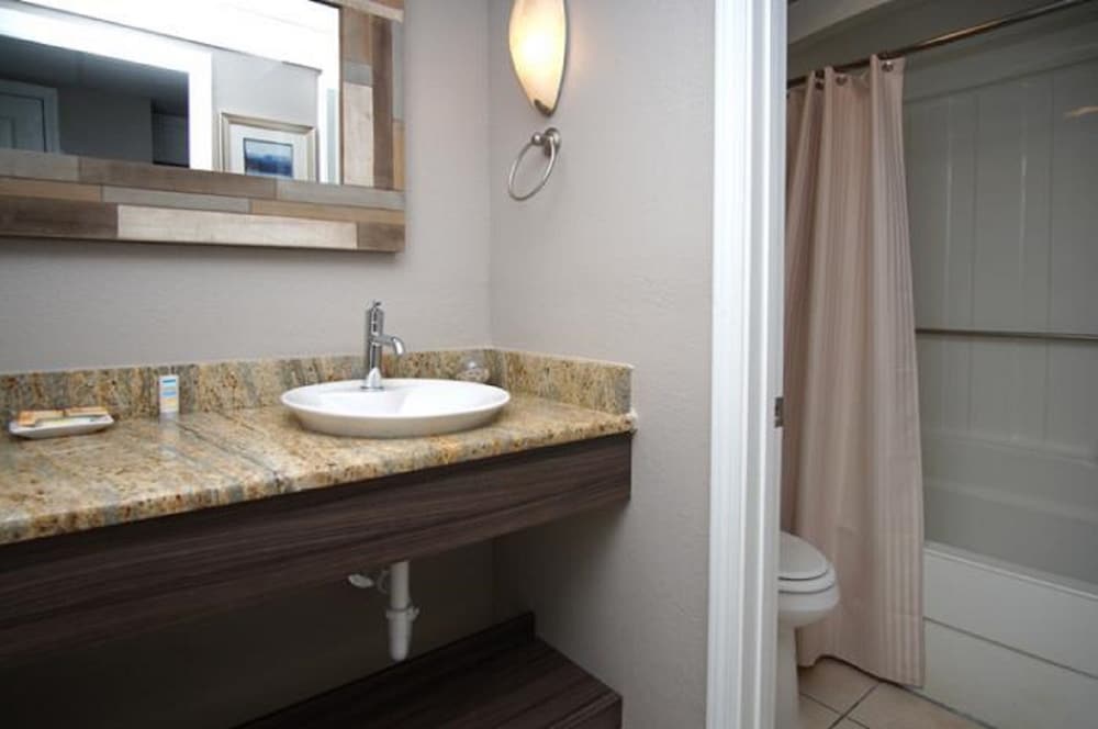 Units at Caravelle Resort by Elliott Beach Rentals