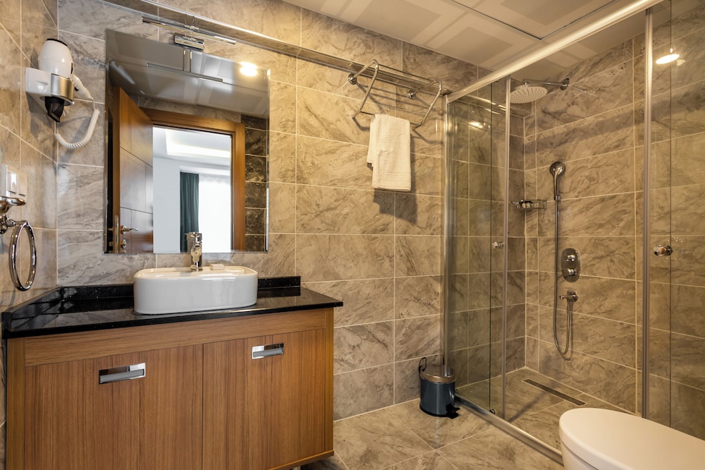 Mogons Exclusive Hotel - Image 122