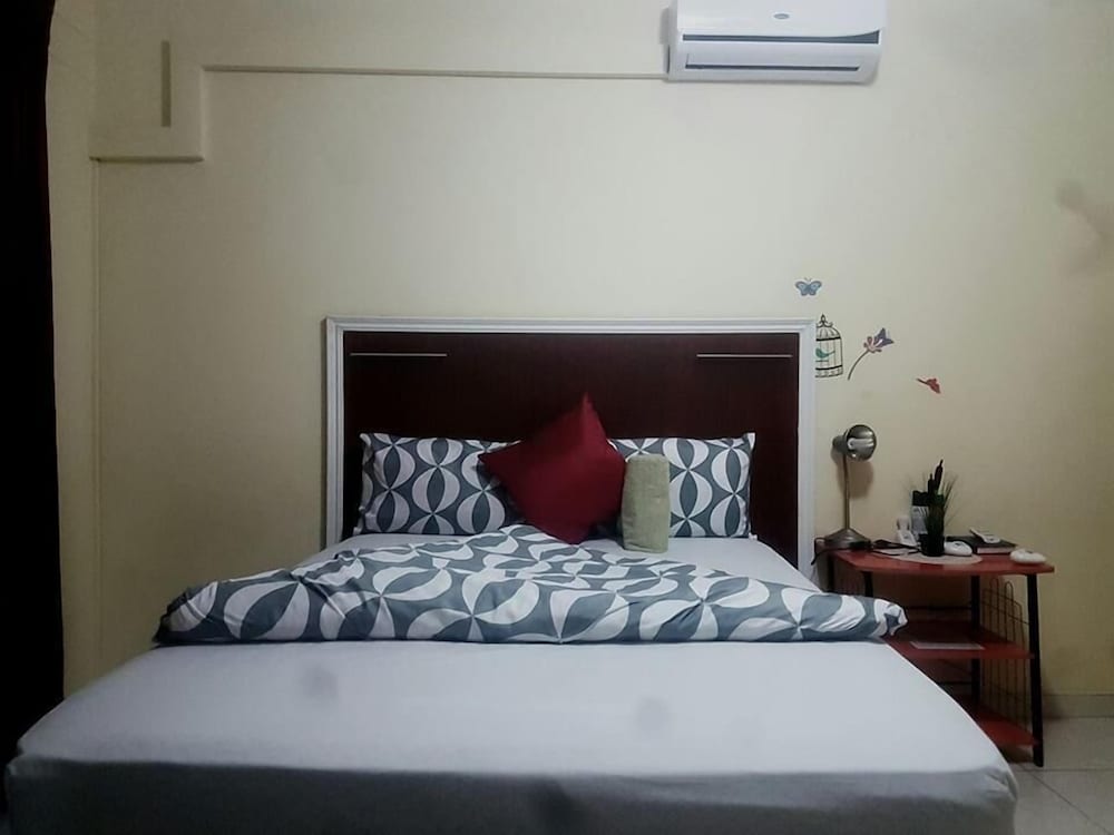 P Wake Guesthouse view 4