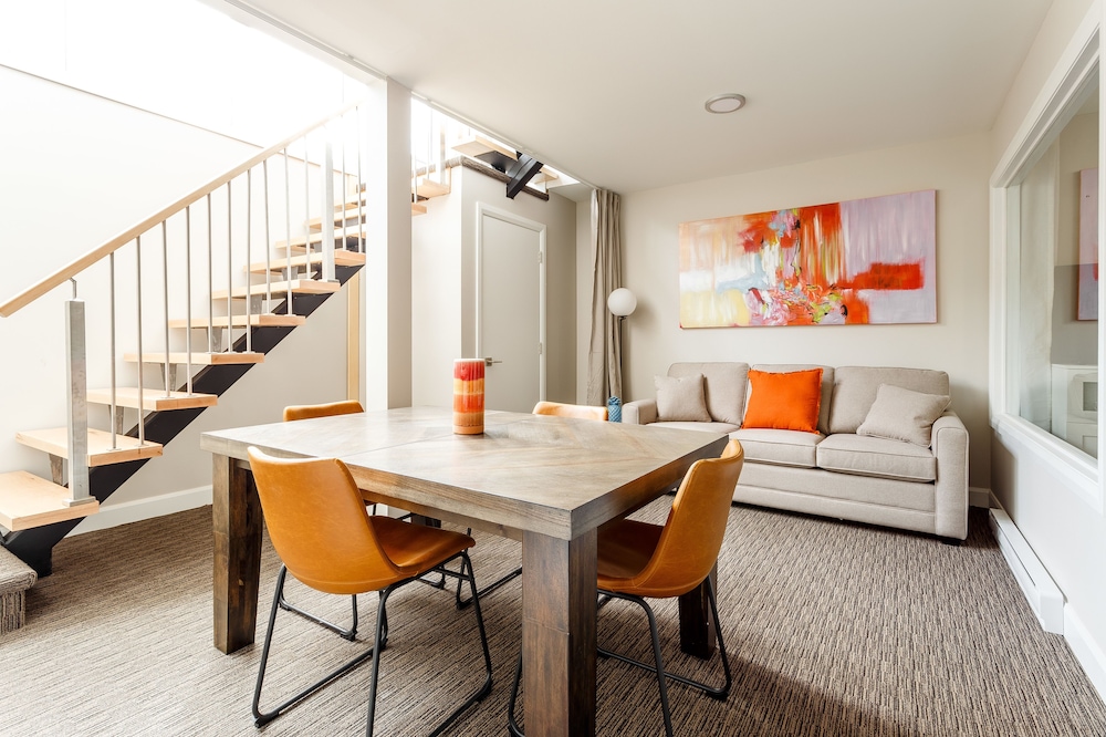 Parc Avenue Lofts