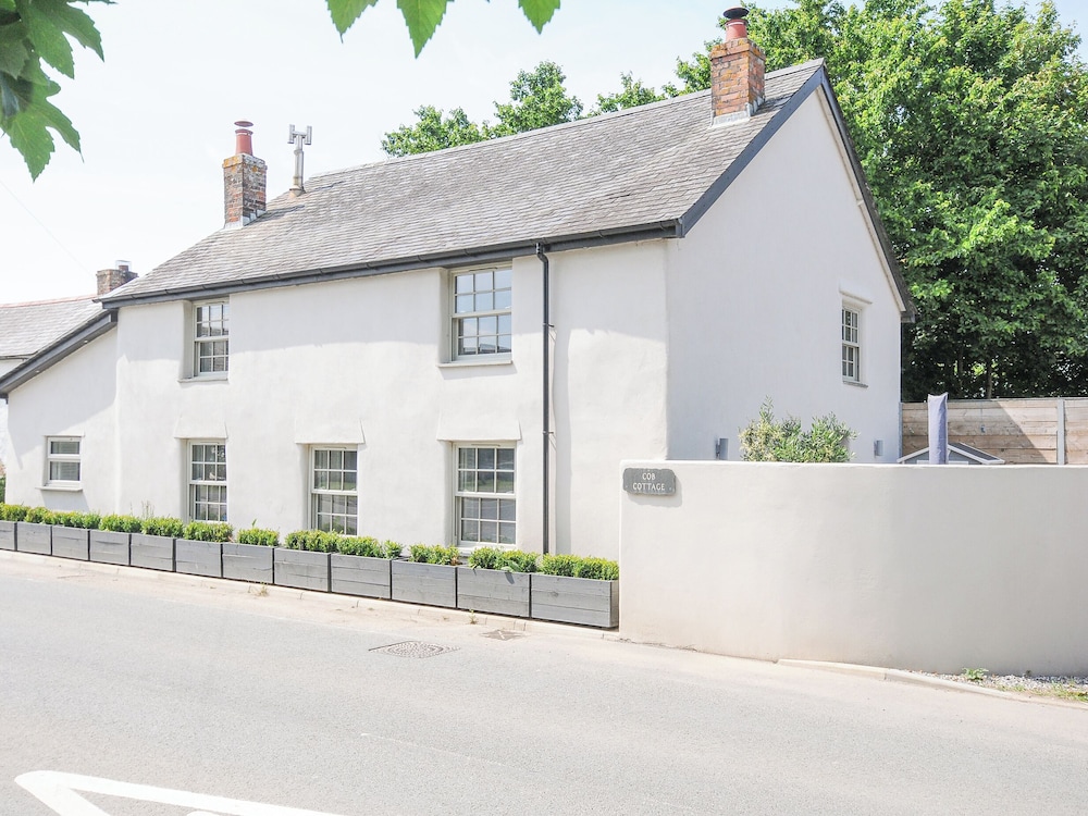 Cob Cottage