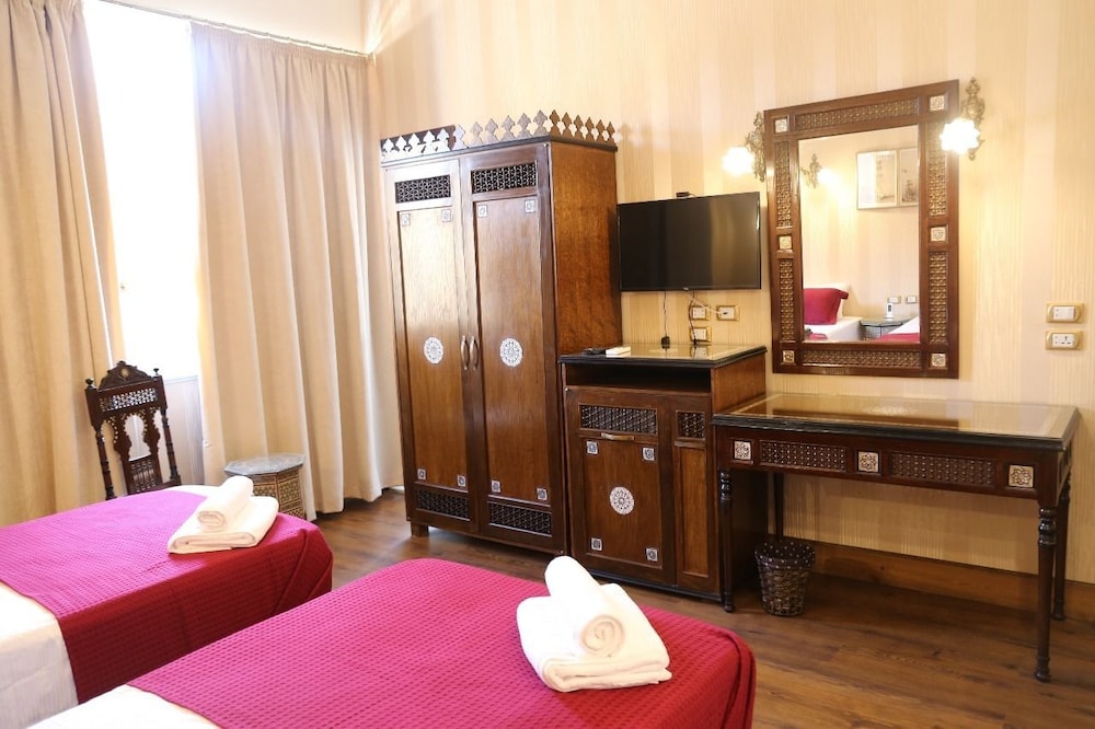 Royal Apartments in Cairo Down town