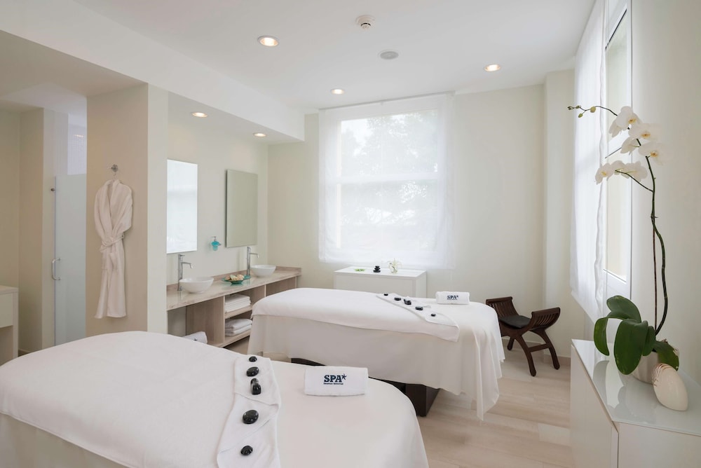 Punta Cana Vacations - Iberostar Waves Punta Cana - All Inclusive - Property Image 47