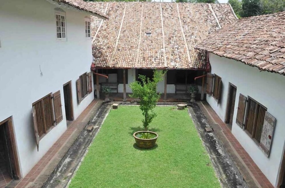 Atapattu Walawwa Galle