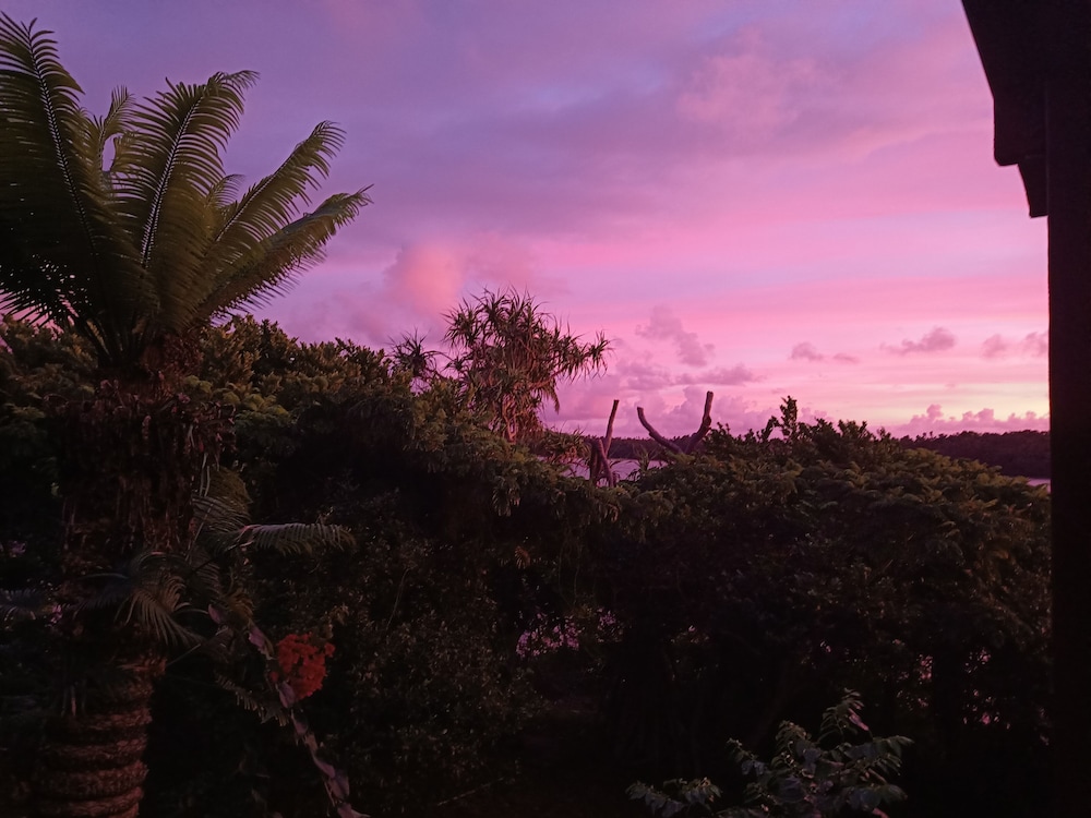 Mahina Lodge