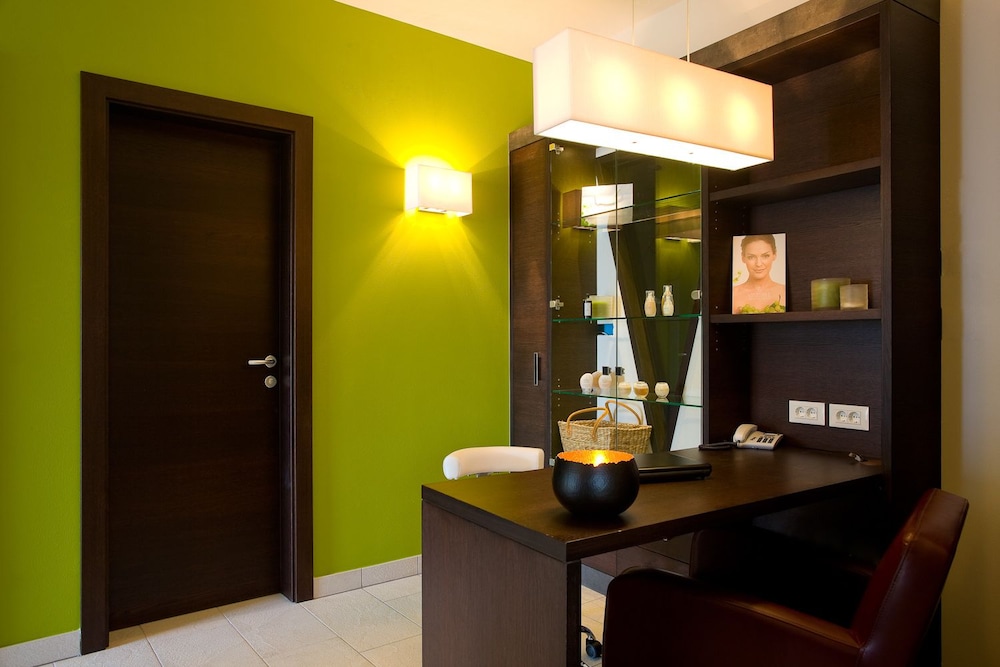 Hotel Der Weinmesser