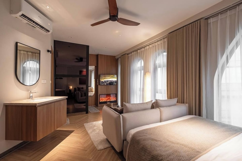 La Belle Sol Villa-Heart of Old Quarter