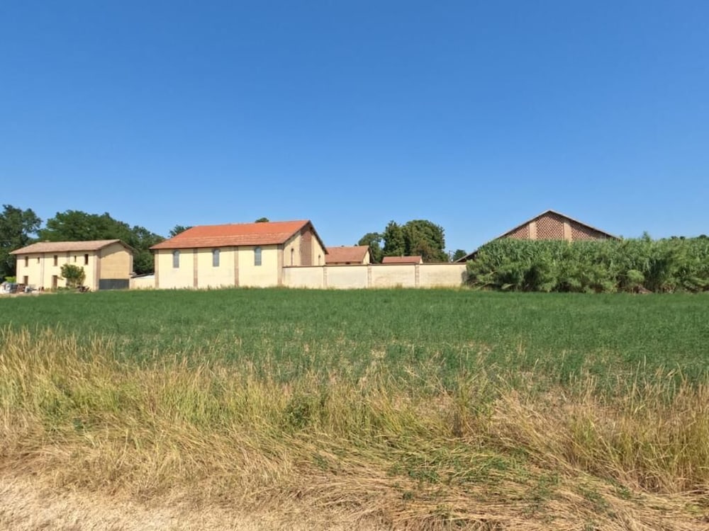 AGRITURISMO LE CORTI DELLA GUALDANA