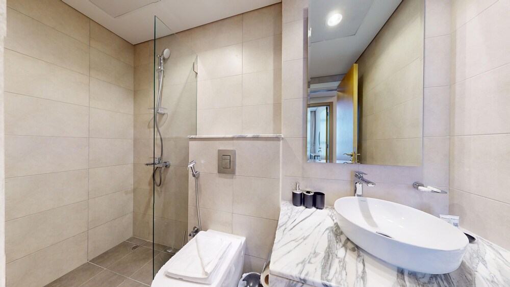 Business Bay - Aykon City C 3307