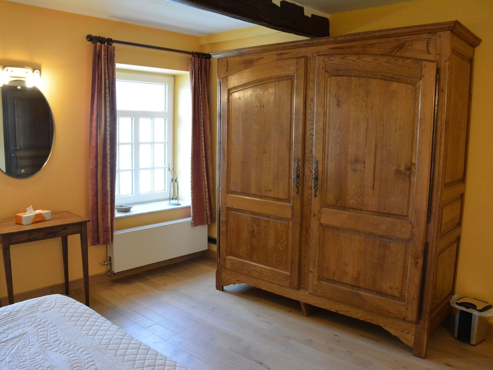 Stylish Holiday Home in Han-sur-lesse With Terrace view 4