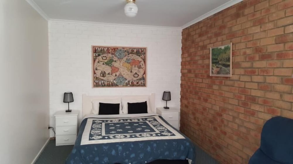 Balnarring Village Motor Inn