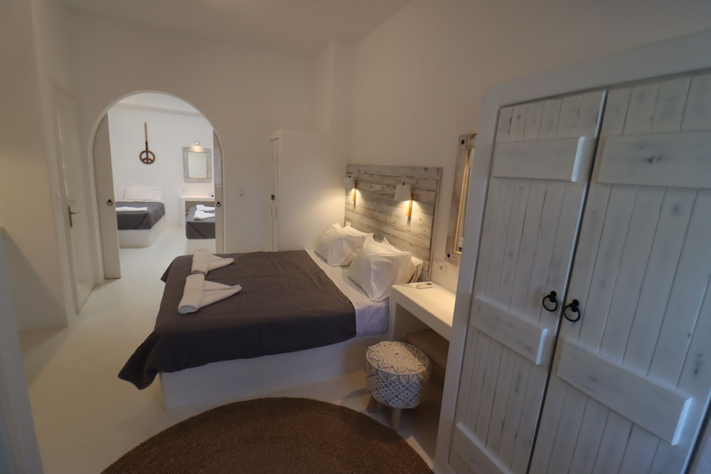 Flisvos Beach Apartments photo 2