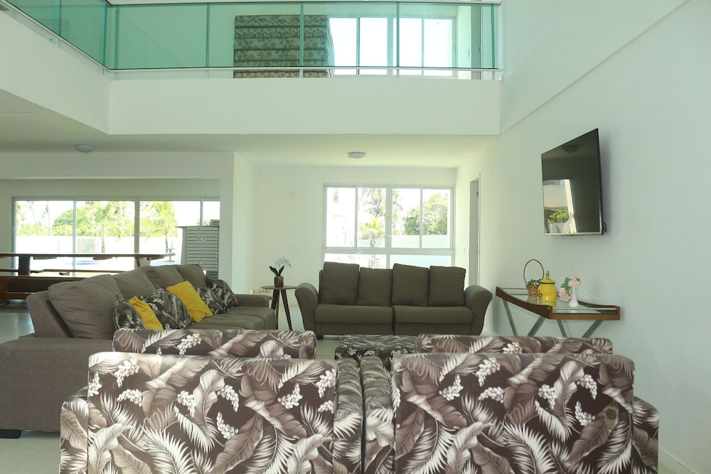 Mansao 6 suites c piscina e jacuzzi 082M