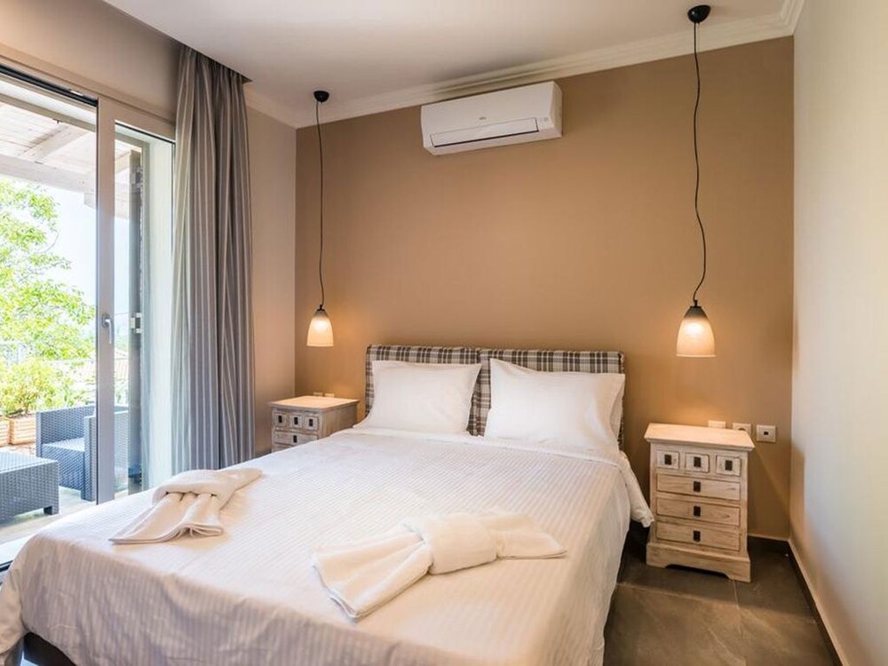 Villas Karya