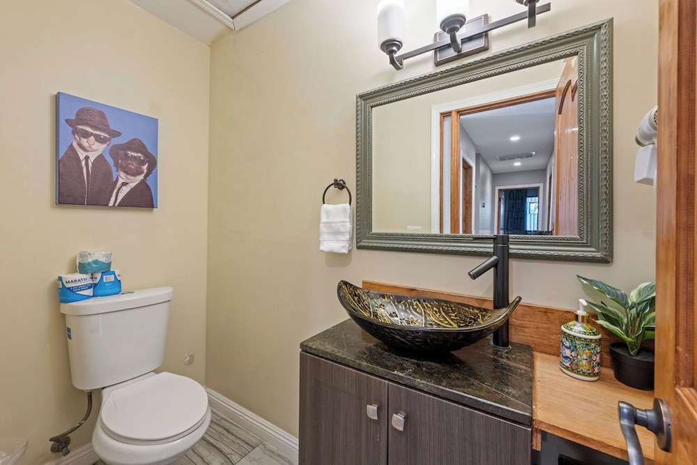 Bamboo Loft 6BR