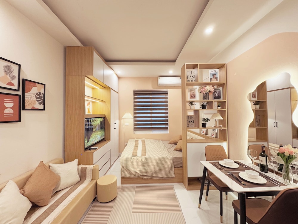 The Little Hanoi - Central Apartment