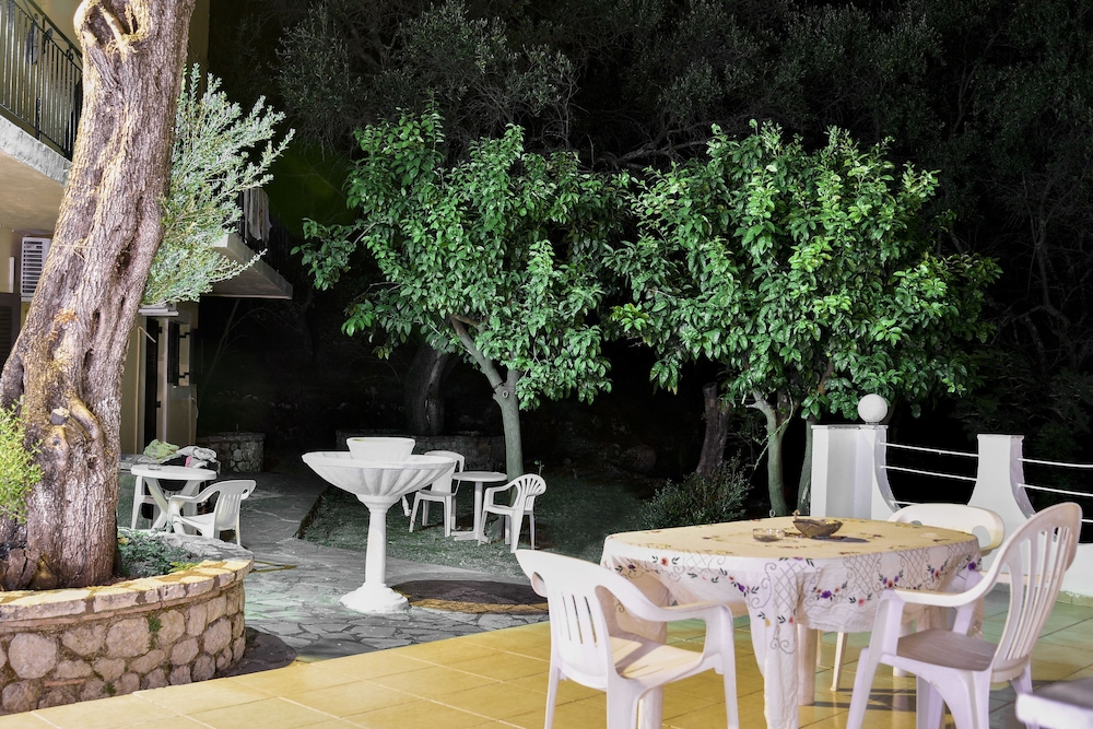 Corfu Room