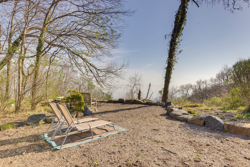 Amazing Rocky Point Retreat Overlooking the Sound! - Property Image 22