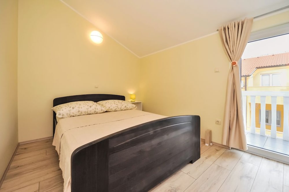 Apartments Kruno