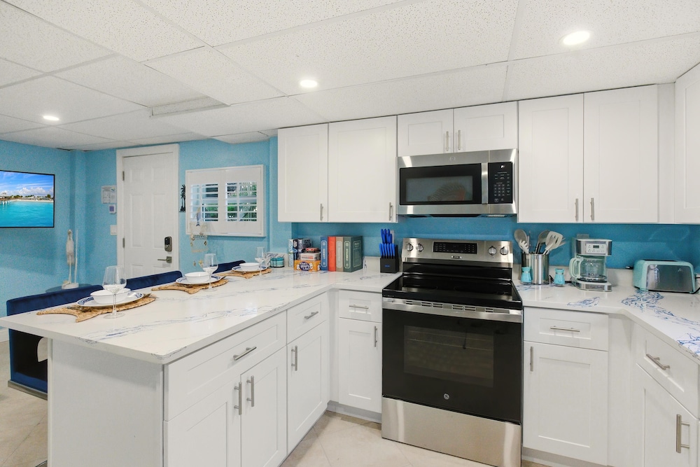 Sand Dollar Suite