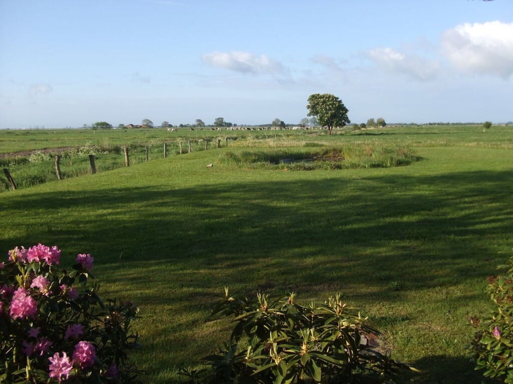Holiday Home Hooge Warf