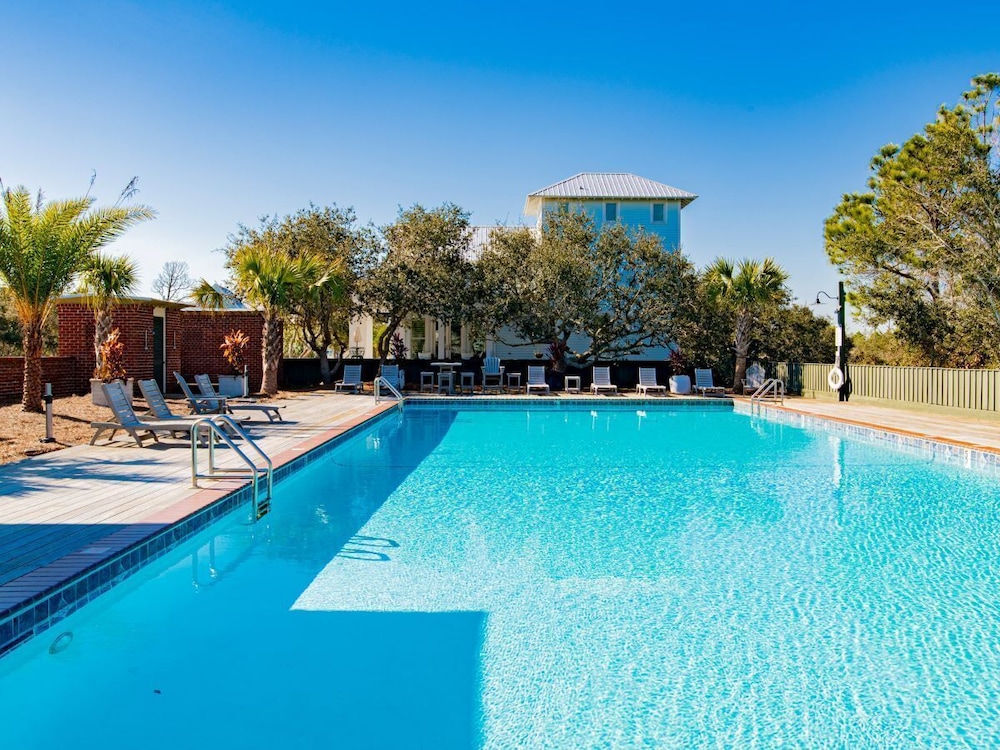 Sunshine Villa by Southern Vacation Rentals