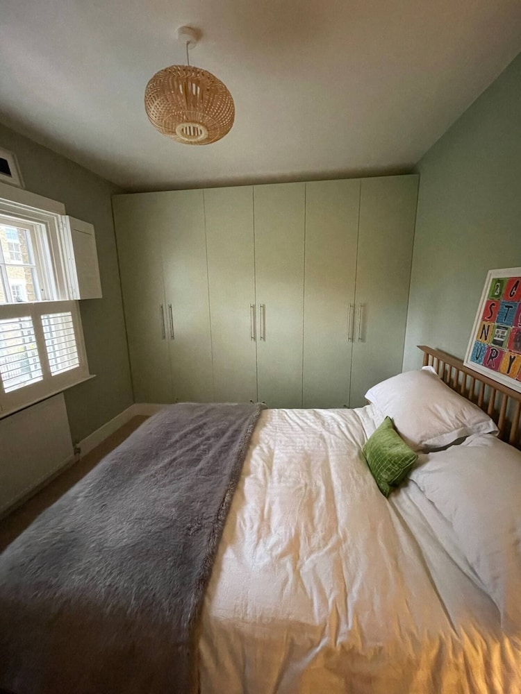 Beautiful & Cosy 2BD House - Southwark